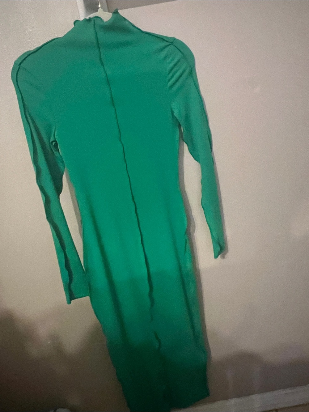 Sleek Long Sleeve Green Bodycon Dress